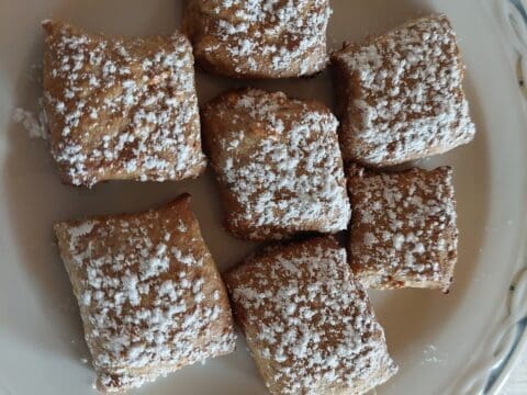 Bild mit Adventkonfekt